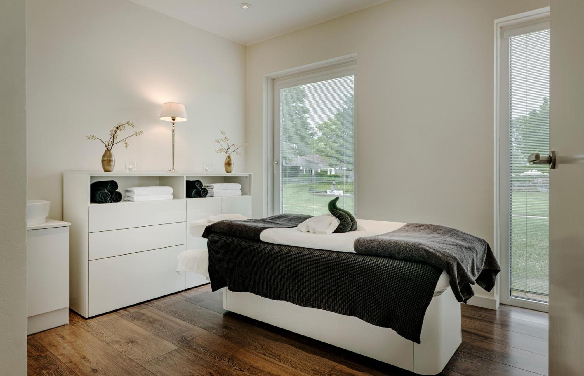 Fletcher Parkhotel De Wiemsel Ootmarsum Esterno foto