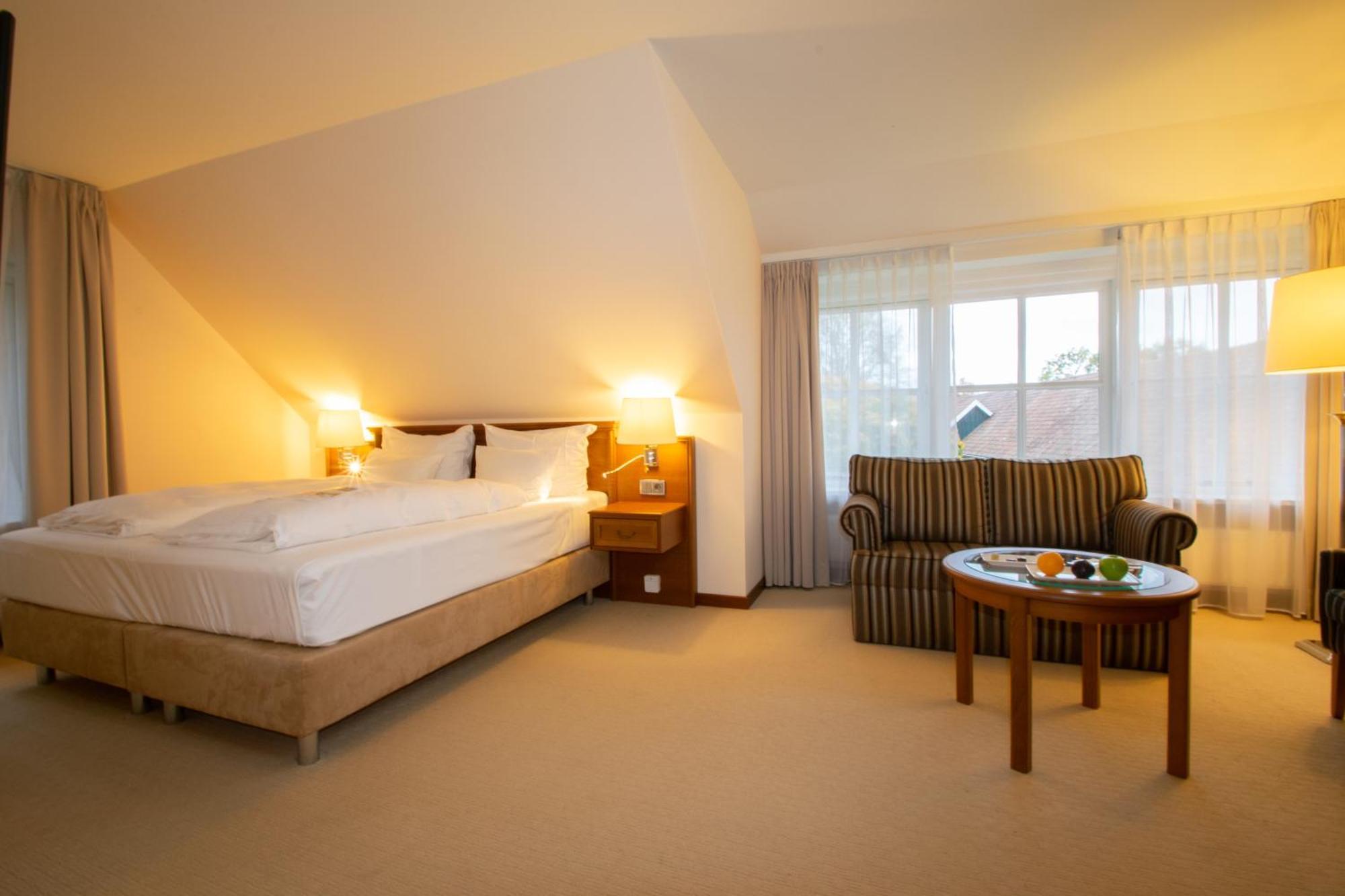Fletcher Parkhotel De Wiemsel Ootmarsum Esterno foto